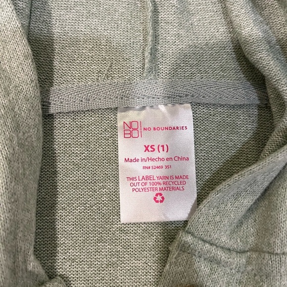 No Boundaries Long Sleeve Top with Hood - Picture 4 of 5